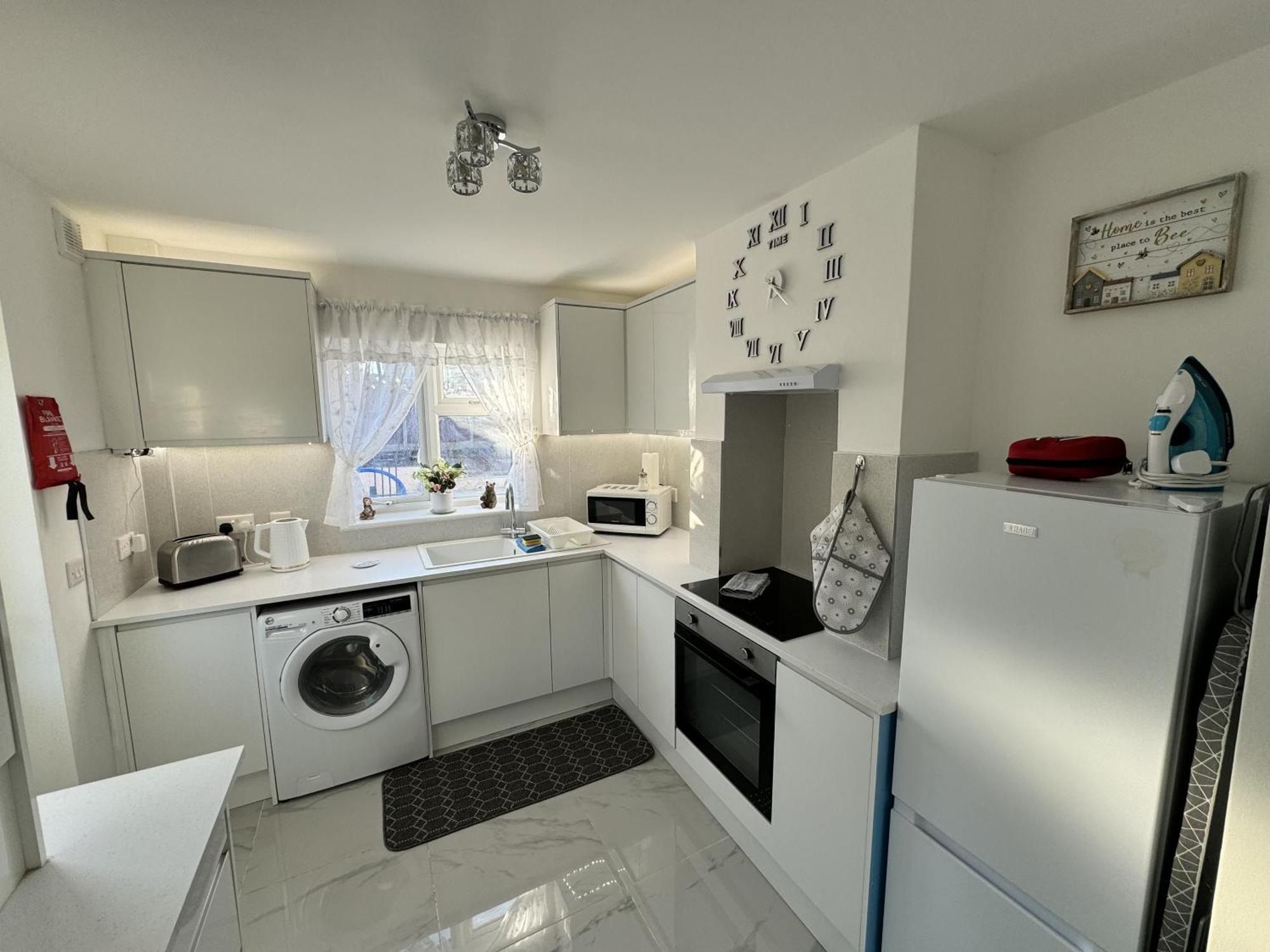 Modern 3-Bed Hideaway Near Westgate With Parking Canterbury Exterior foto