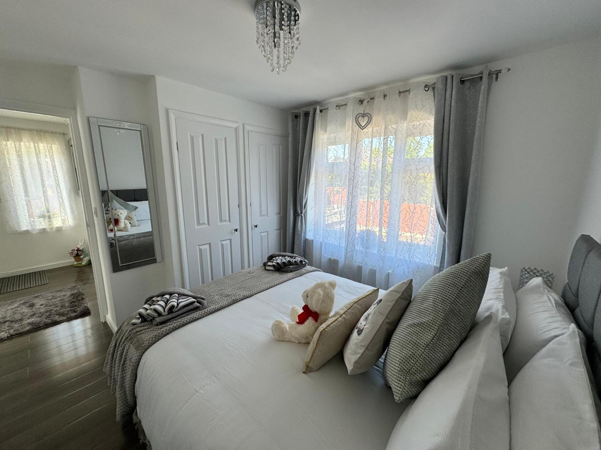 Modern 3-Bed Hideaway Near Westgate With Parking Canterbury Exterior foto