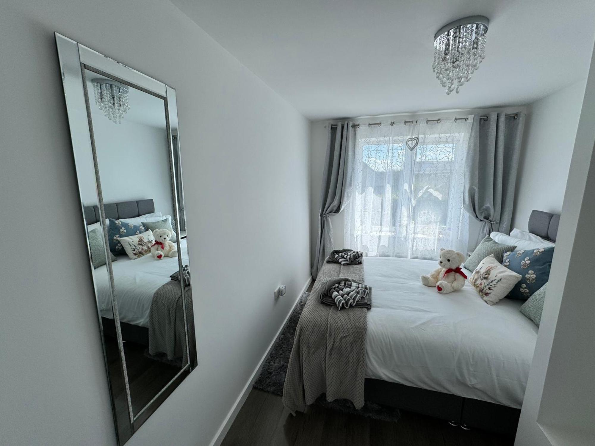 Modern 3-Bed Hideaway Near Westgate With Parking Canterbury Exterior foto